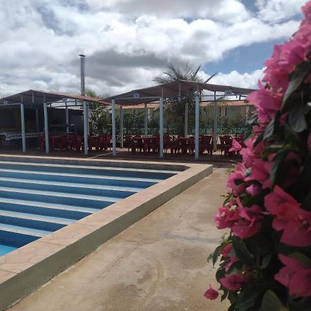 Complexo Turistico Parque Das Pedras Petrolandia Екстериор снимка